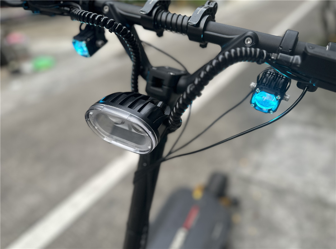 2pcs Headlight 3 Color for Dua - đánh giá và giá Badminton Victor
